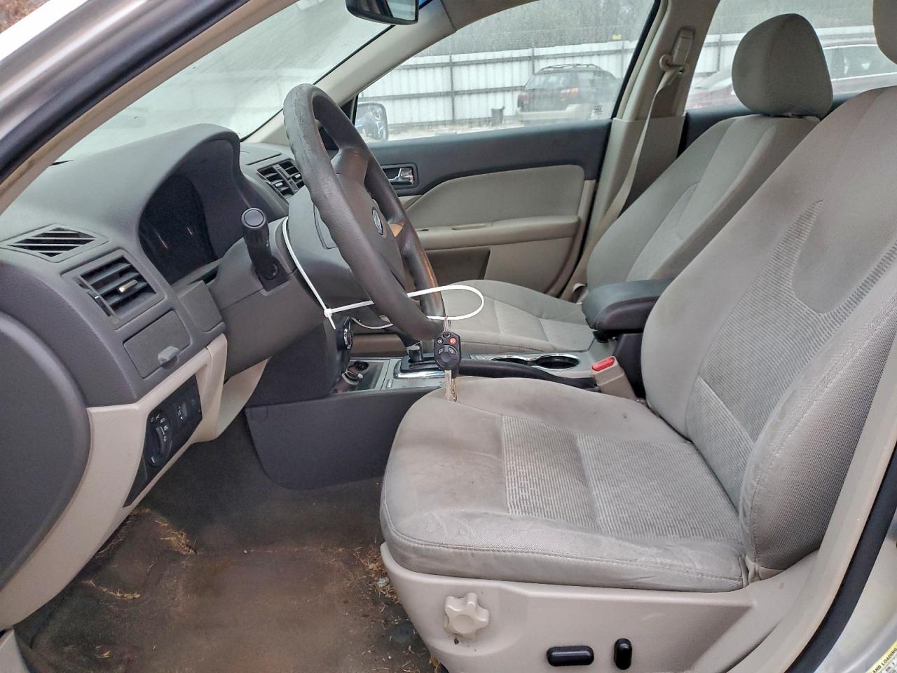 2012 FORD FUSION SE photo 7