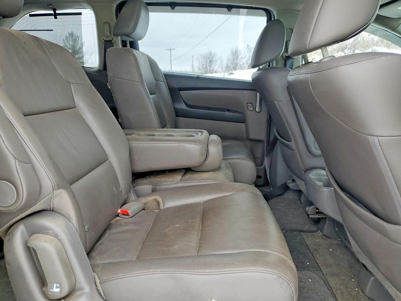 2013 HONDA ODYSSEY TOURING photo 11