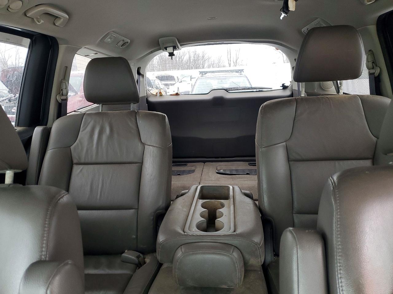 2013 HONDA ODYSSEY TOURING photo 10