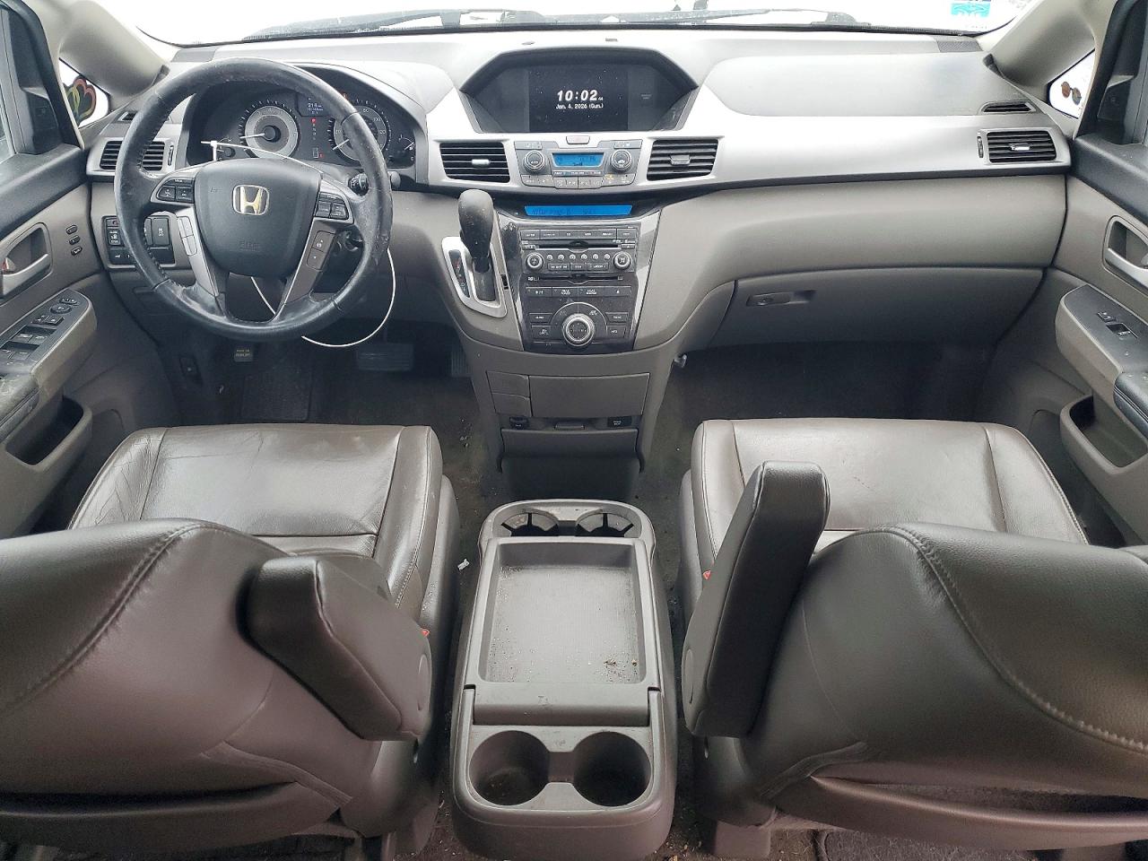 2013 HONDA ODYSSEY TOURING photo 8