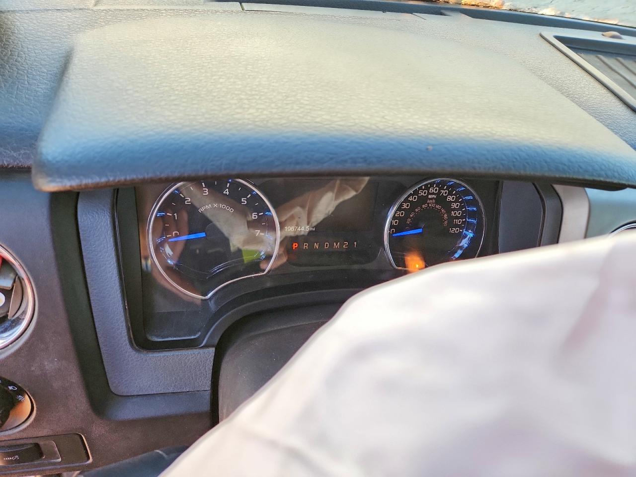 2014 FORD F150 SUPERCREW photo 9