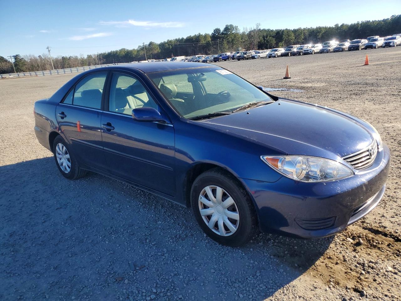 2006 TOYOTA CAMRY LE photo 4