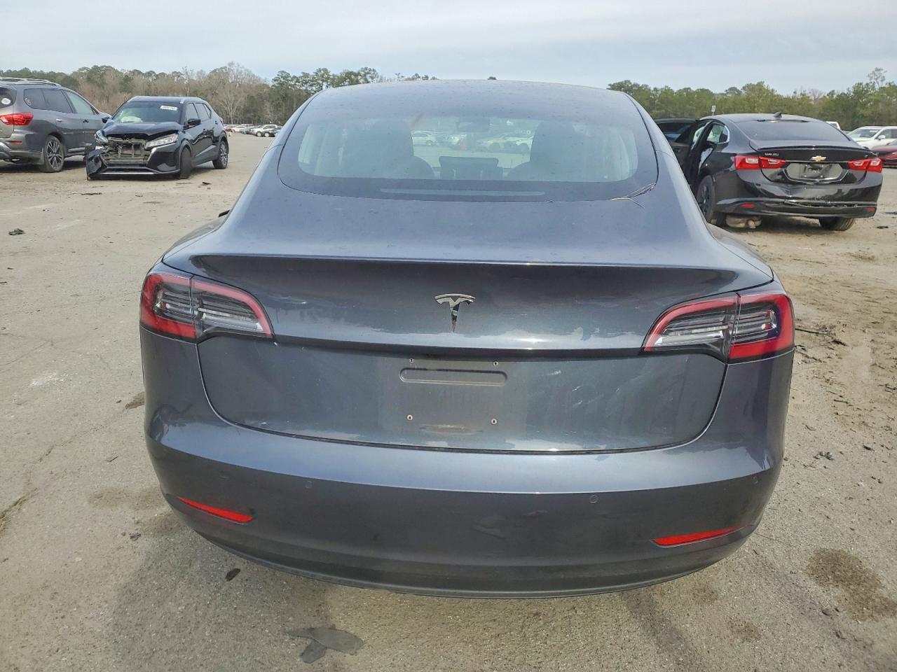 2018 TESLA MODEL 3 photo 11