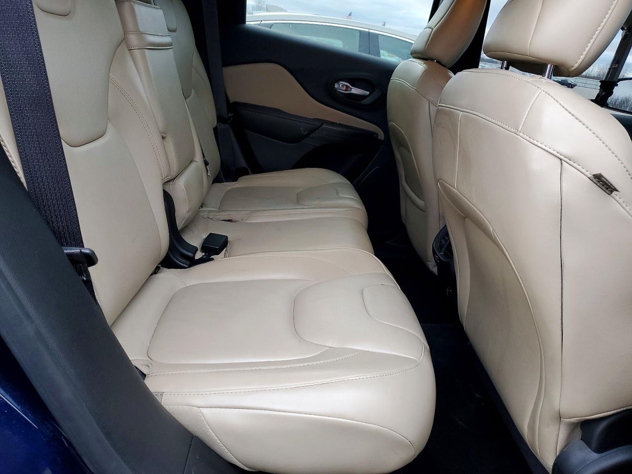 2015 JEEP CHEROKEE LIMITED photo 21