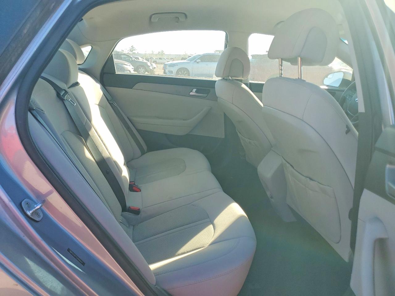 2016 HYUNDAI SONATA SE photo 10
