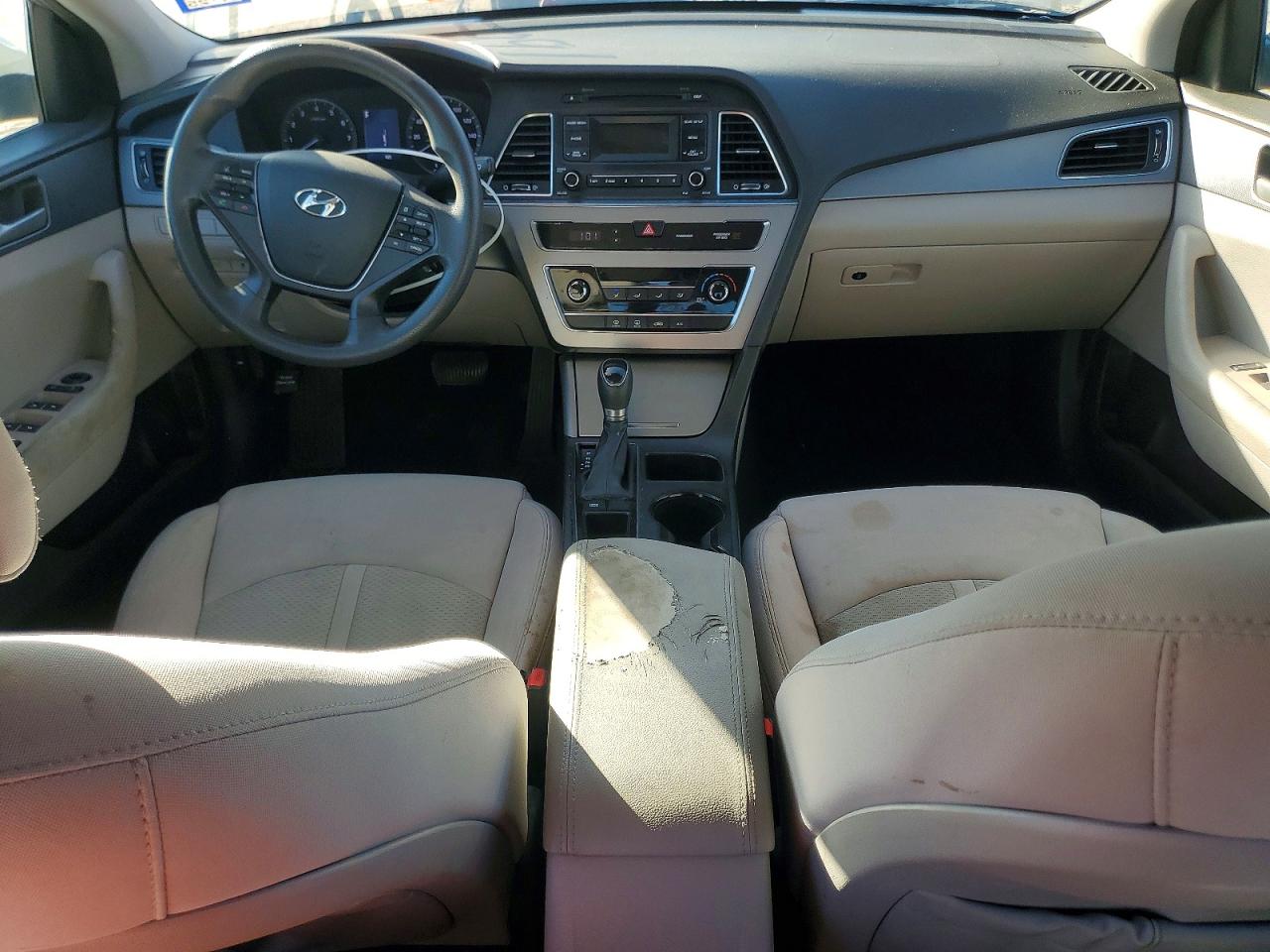 2016 HYUNDAI SONATA SE photo 8