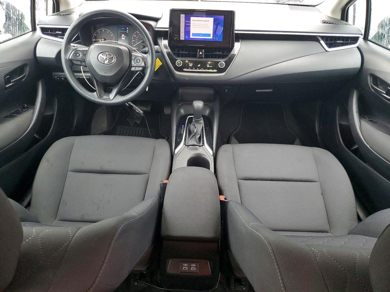 2024 TOYOTA COROLLA LE photo 8