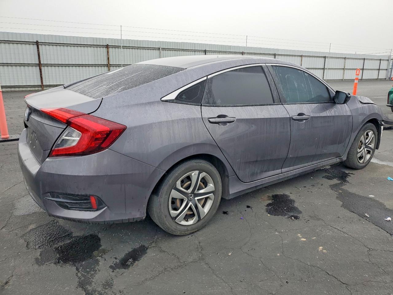 2016 HONDA CIVIC LX photo 5