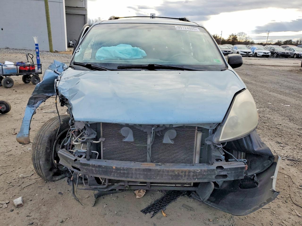 2008 TOYOTA SIENNA CE photo 5