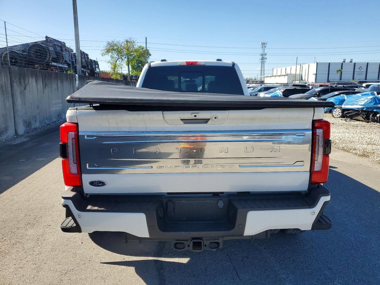 2024 FORD F350 SUPER DUTY photo 6