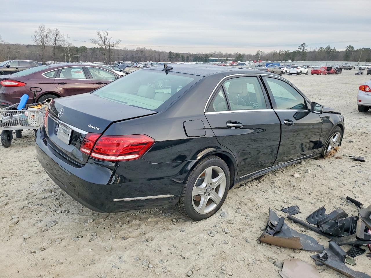 2014 MERCEDES-BENZ E 350 4MATIC photo 3