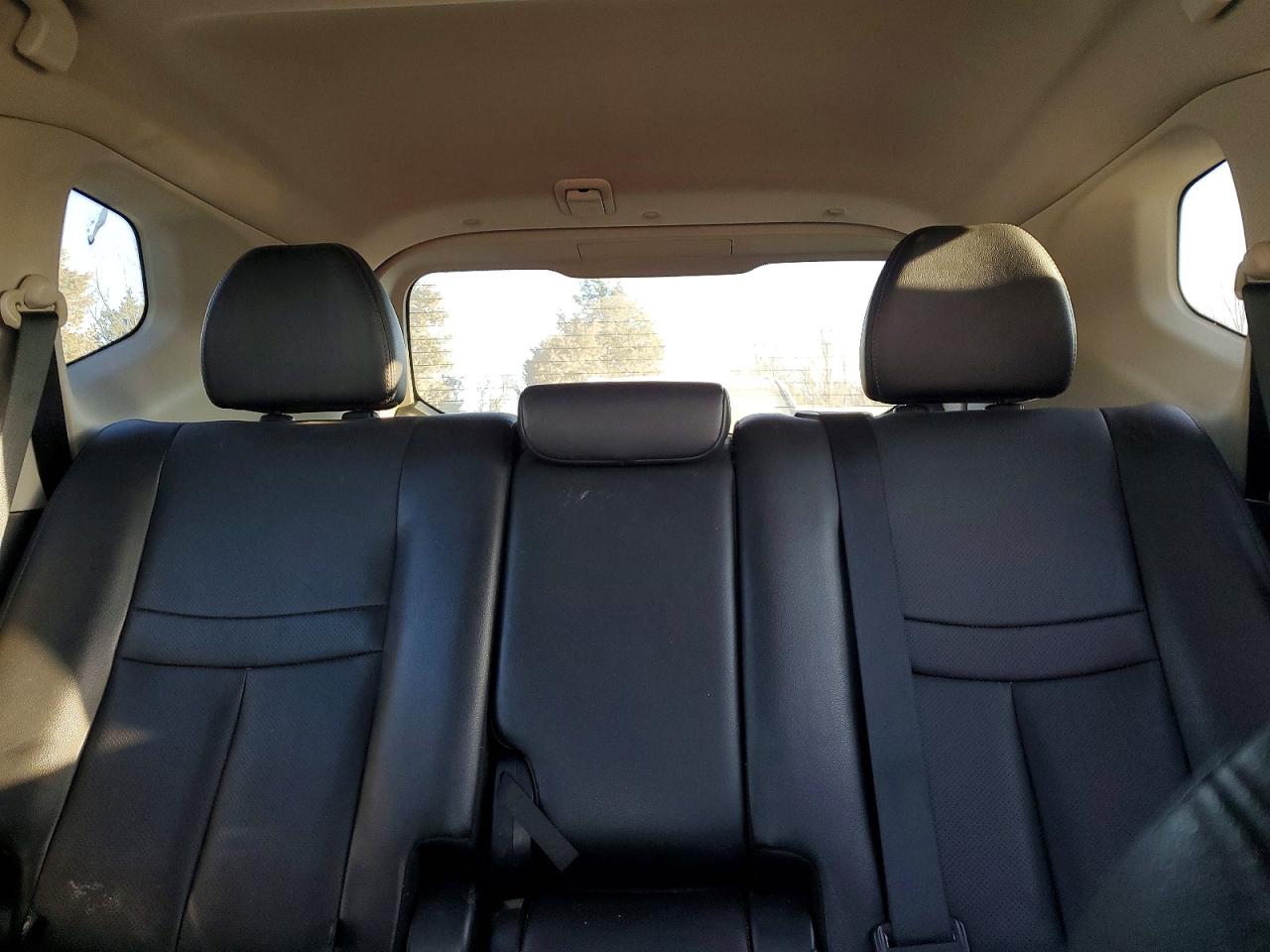 2016 NISSAN ROGUE S photo 10