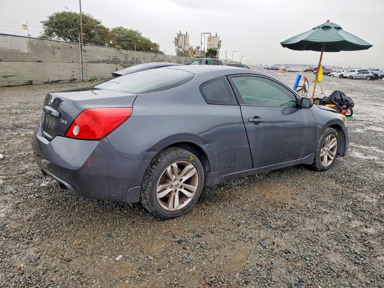 2011 NISSAN ALTIMA S photo 3