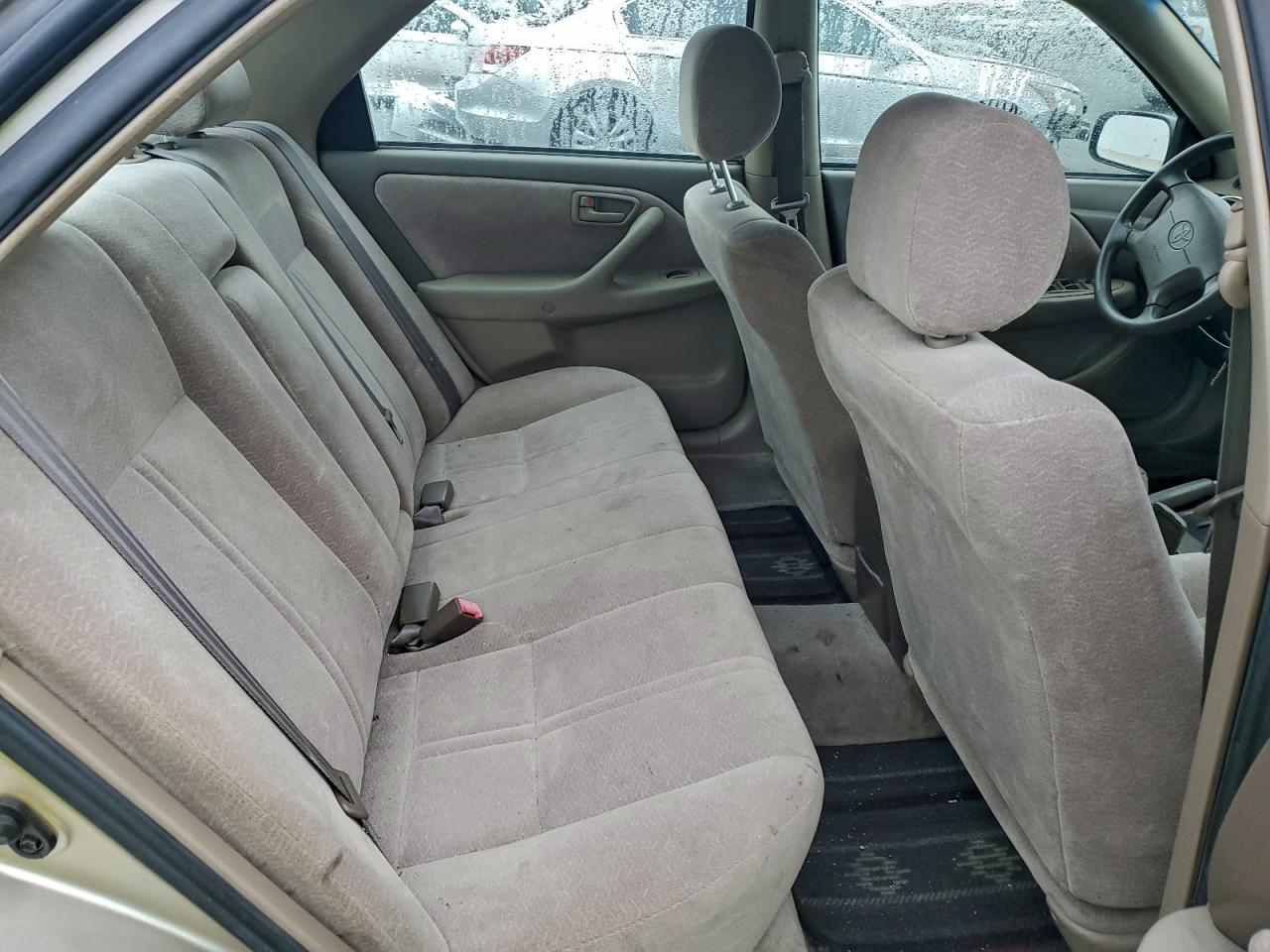 1997 TOYOTA CAMRY LE photo 10