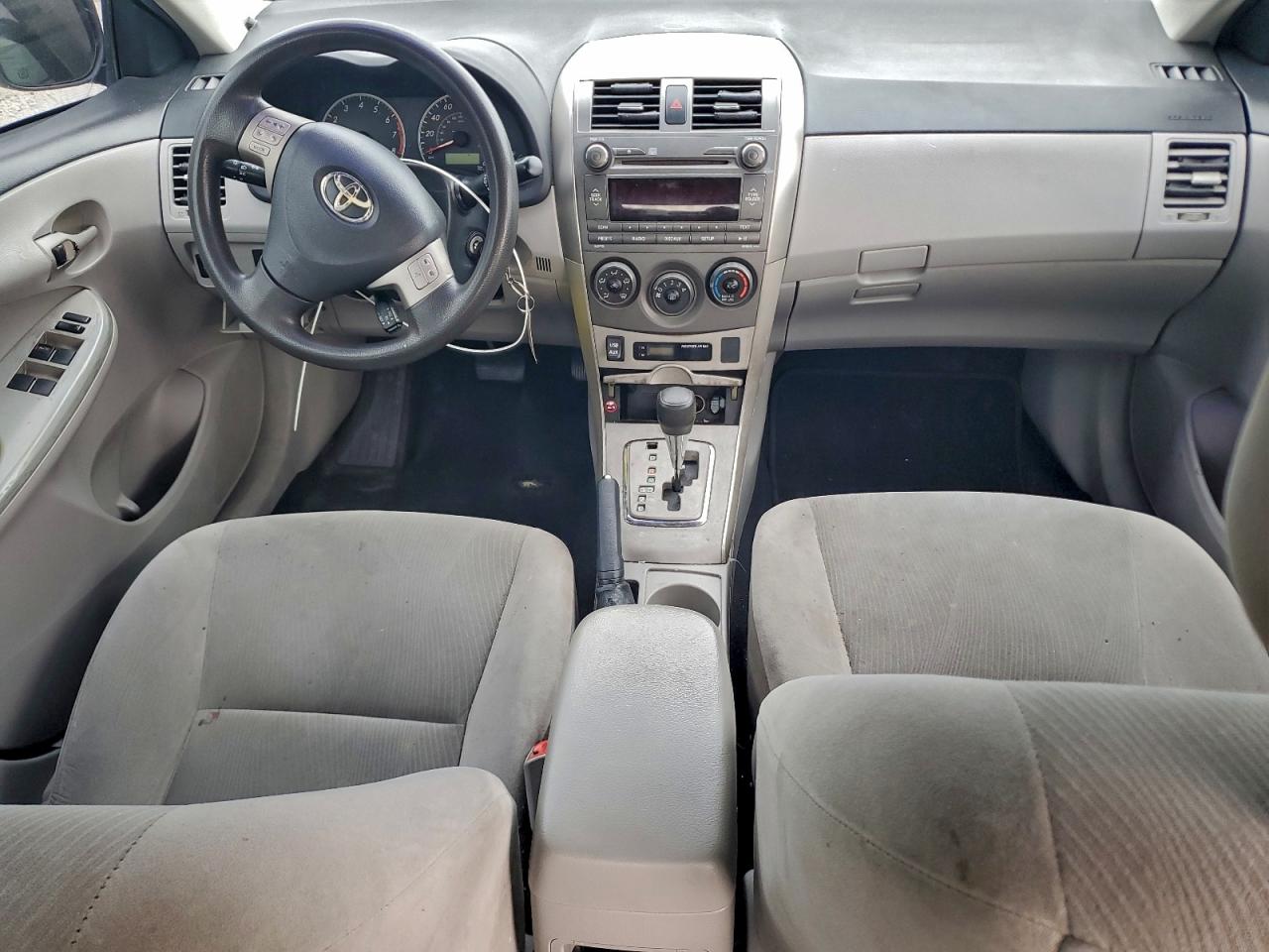 2011 TOYOTA COROLLA BASE photo 8