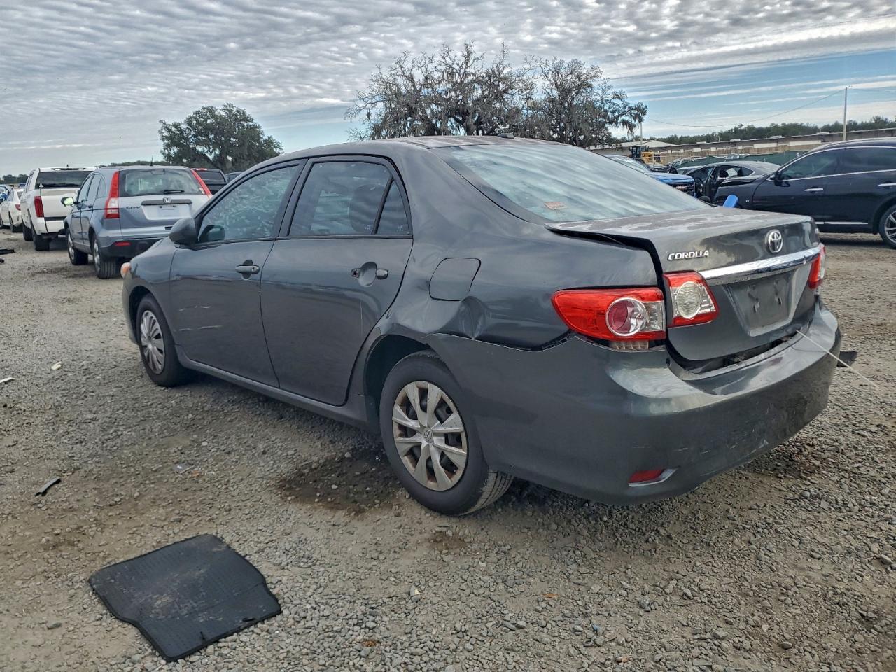 2011 TOYOTA COROLLA BASE photo 2