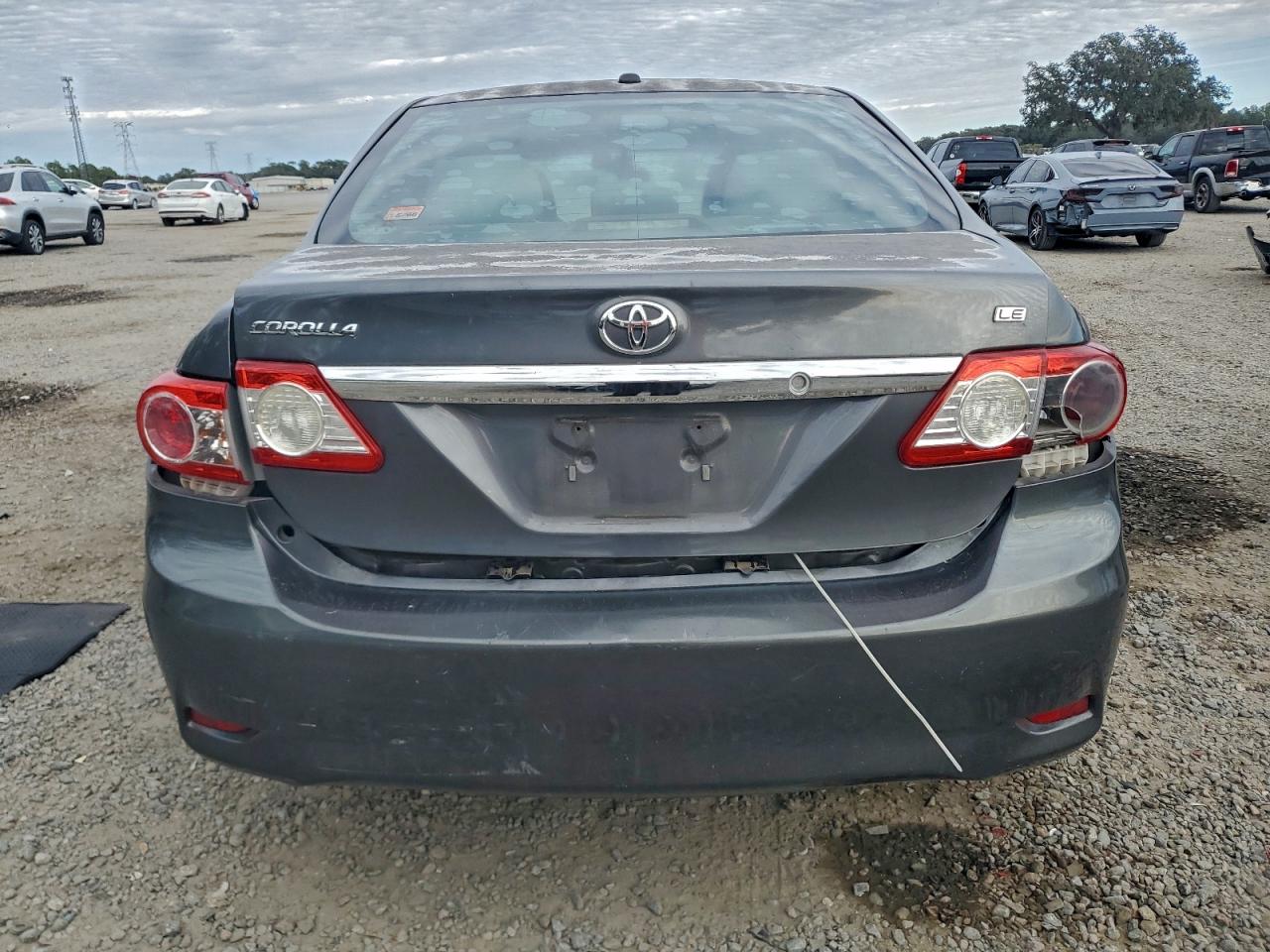 2011 TOYOTA COROLLA BASE photo 6