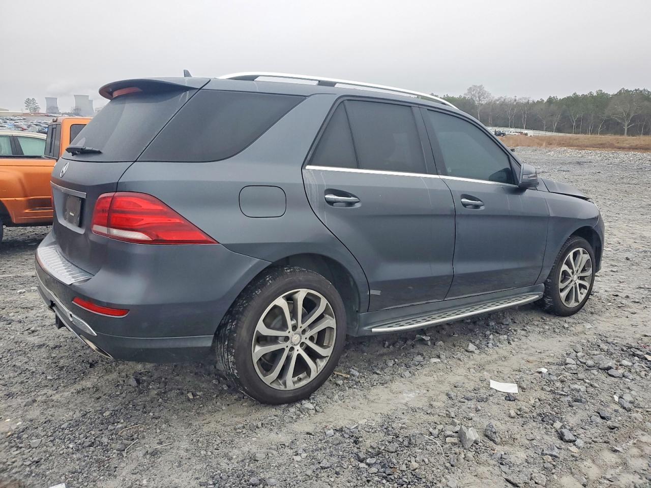 2016 MERCEDES-BENZ GLE 350 photo 3