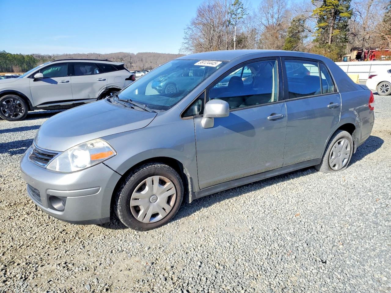 2011 NISSAN VERSA