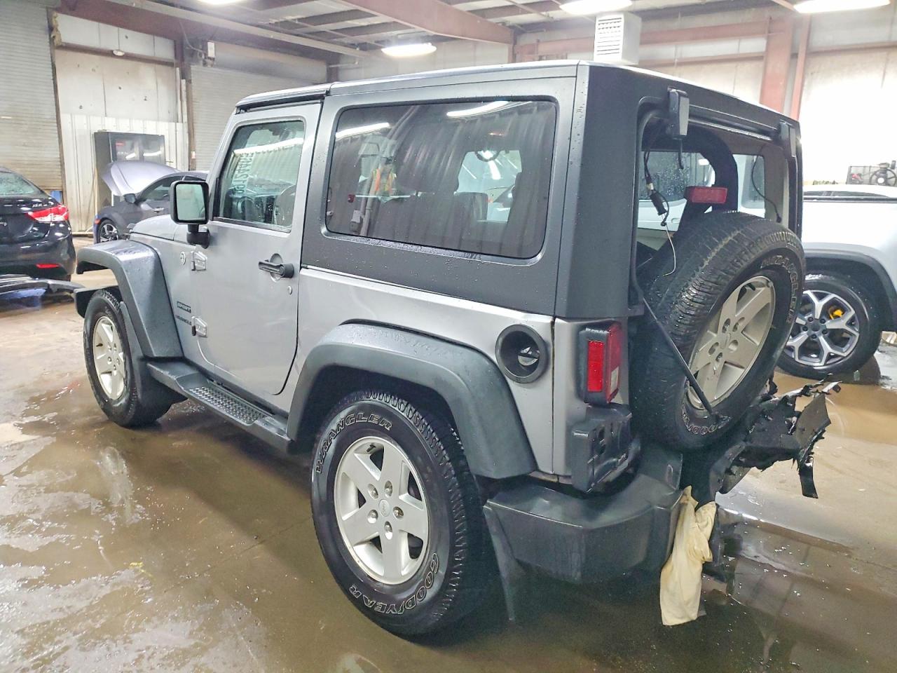 2013 JEEP WRANGLER SPORT photo 2