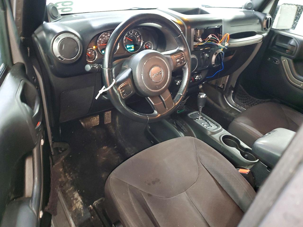 2013 JEEP WRANGLER SPORT photo 8
