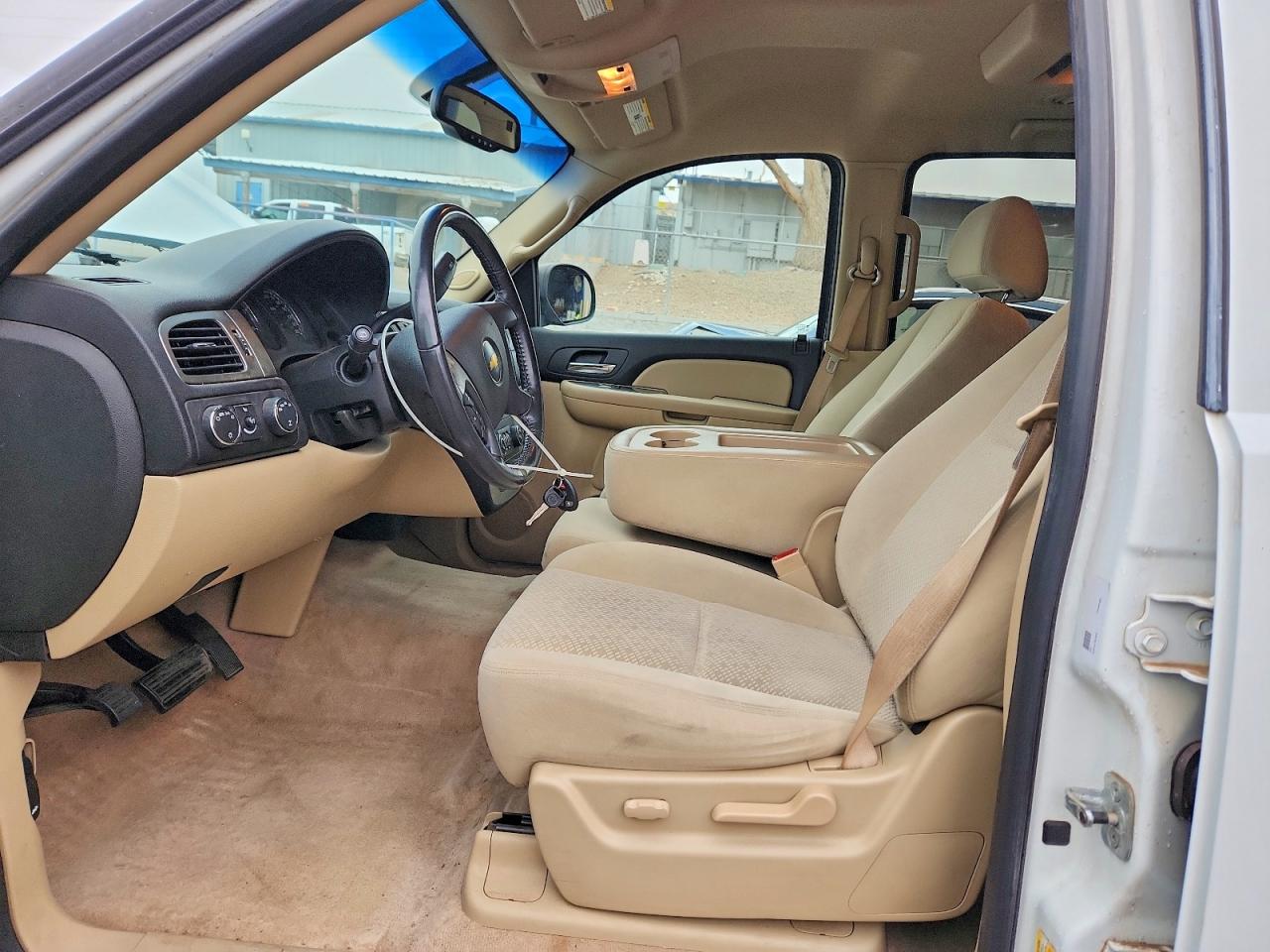 2007 CHEVROLET SUBURBAN K1500 photo 7