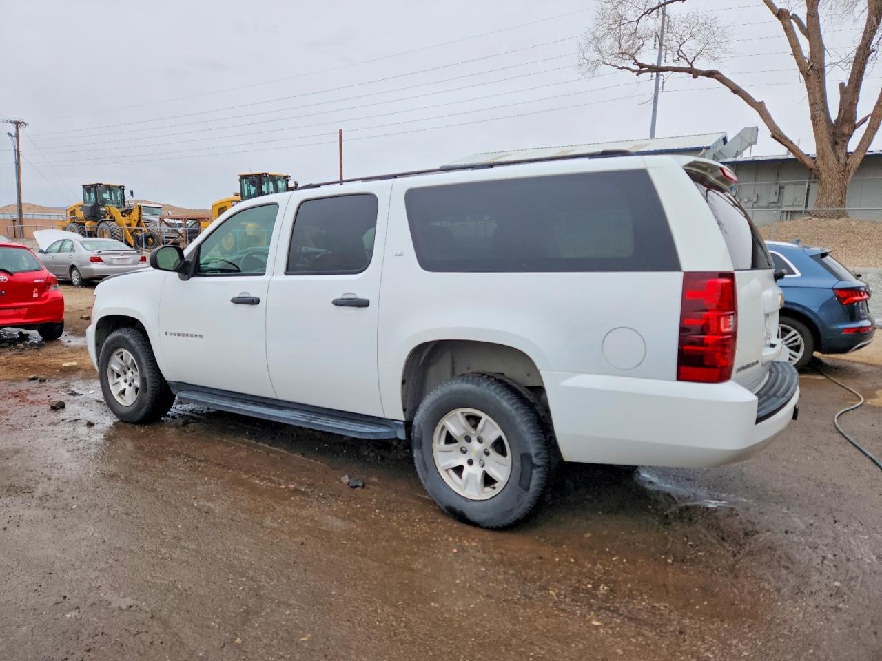 2007 CHEVROLET SUBURBAN K1500 photo 2