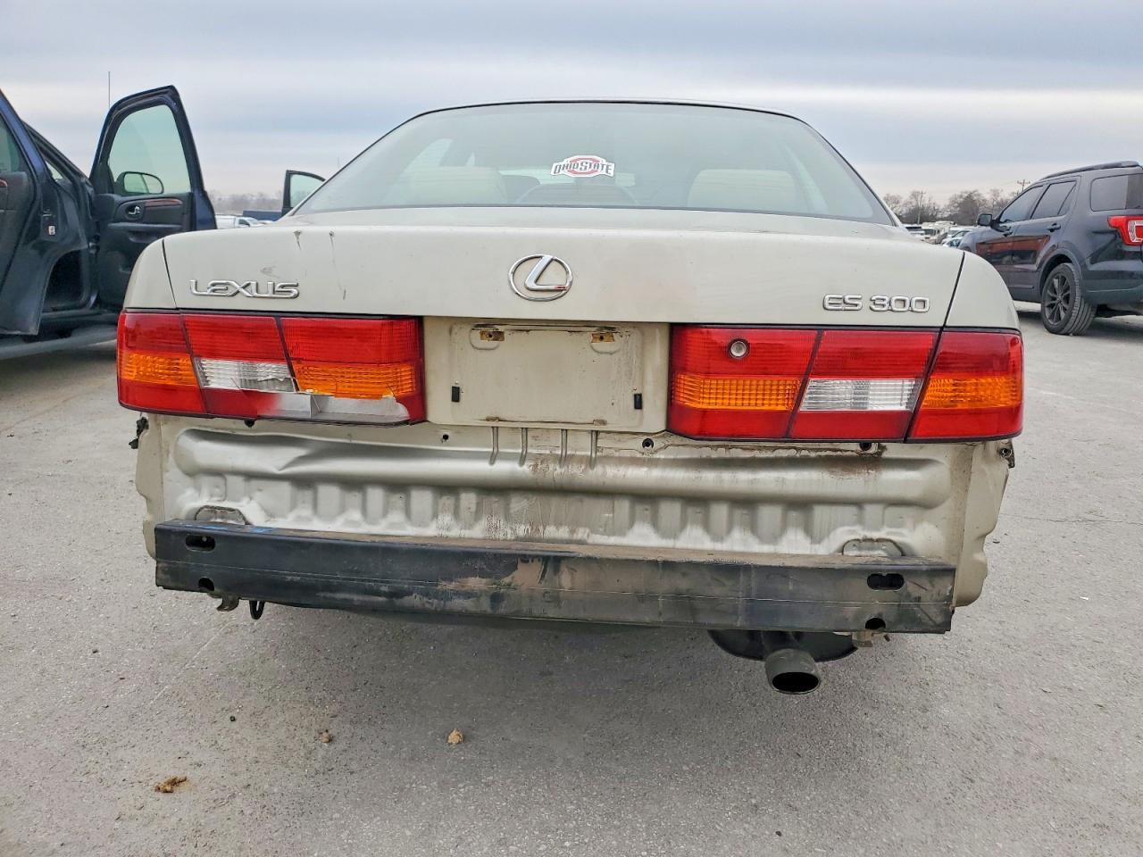 1997 LEXUS ES 300 photo 6