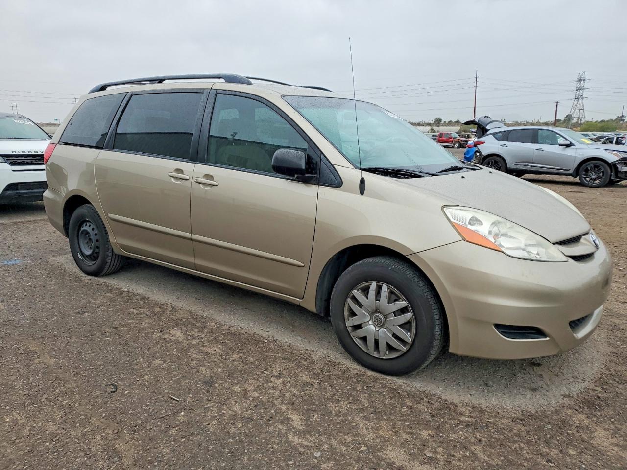 2006 TOYOTA SIENNA CE photo 4