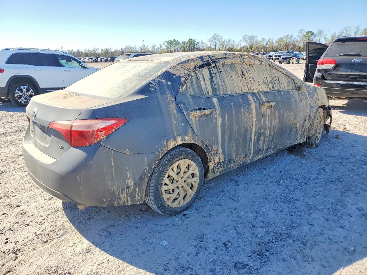 2019 TOYOTA COROLLA L photo 3