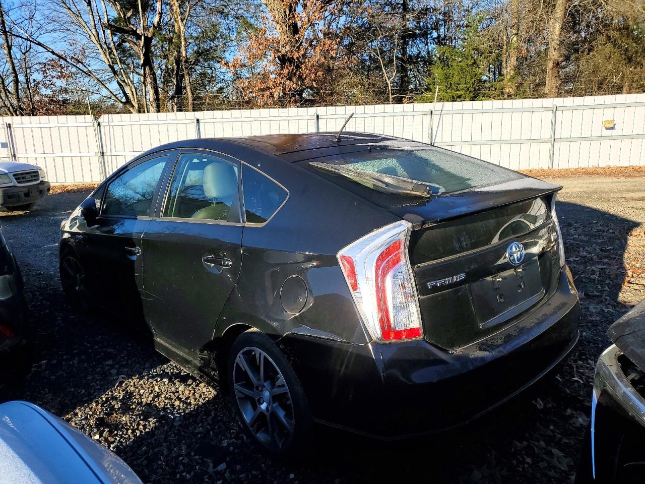 2012 TOYOTA PRIUS photo 2