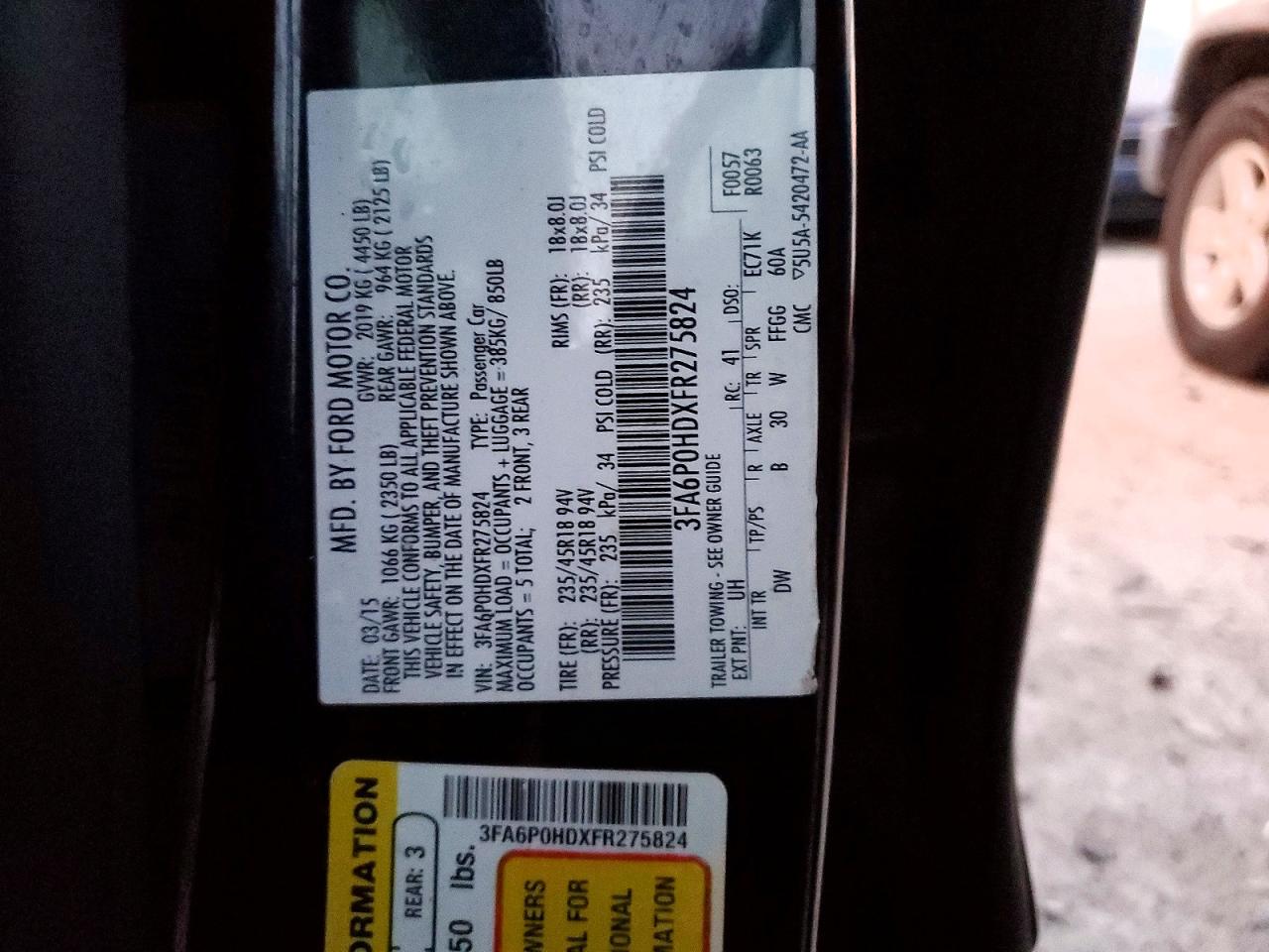 2015 FORD FUSION SE photo 12