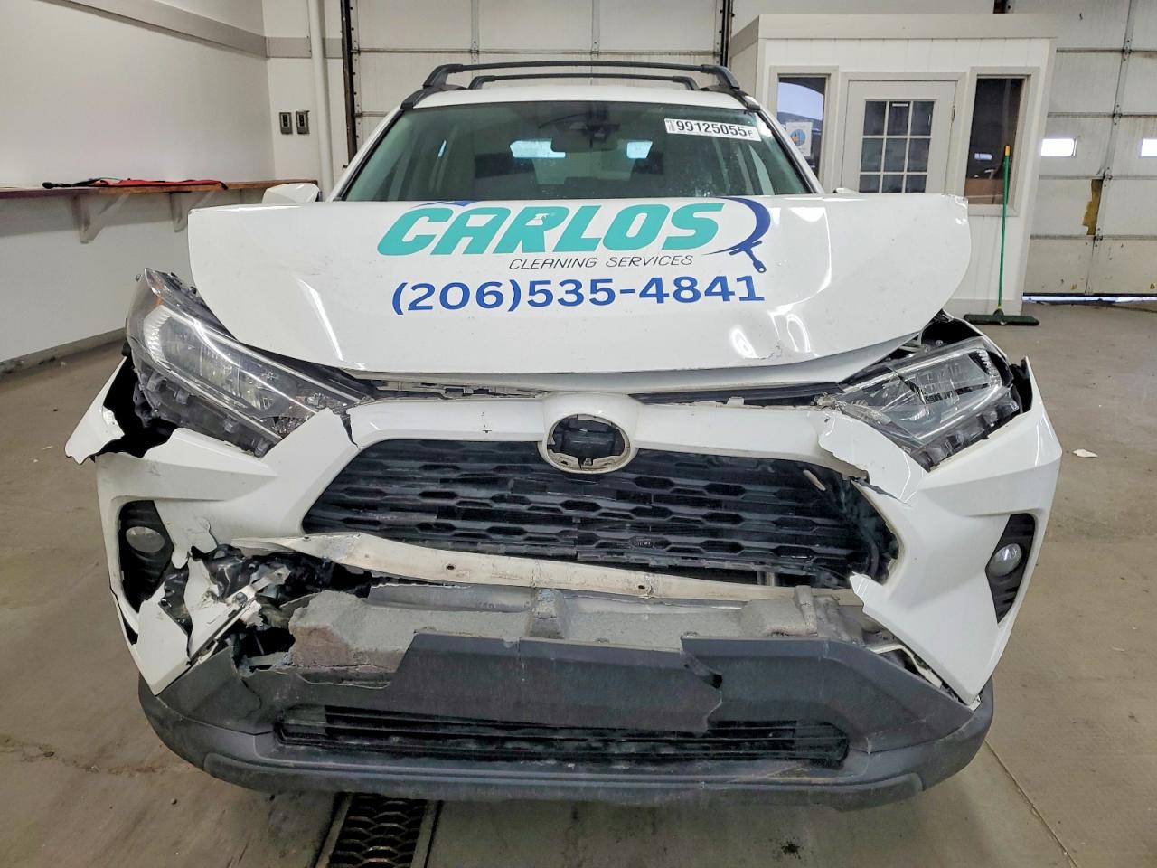 2021 TOYOTA RAV4 XLE photo 5