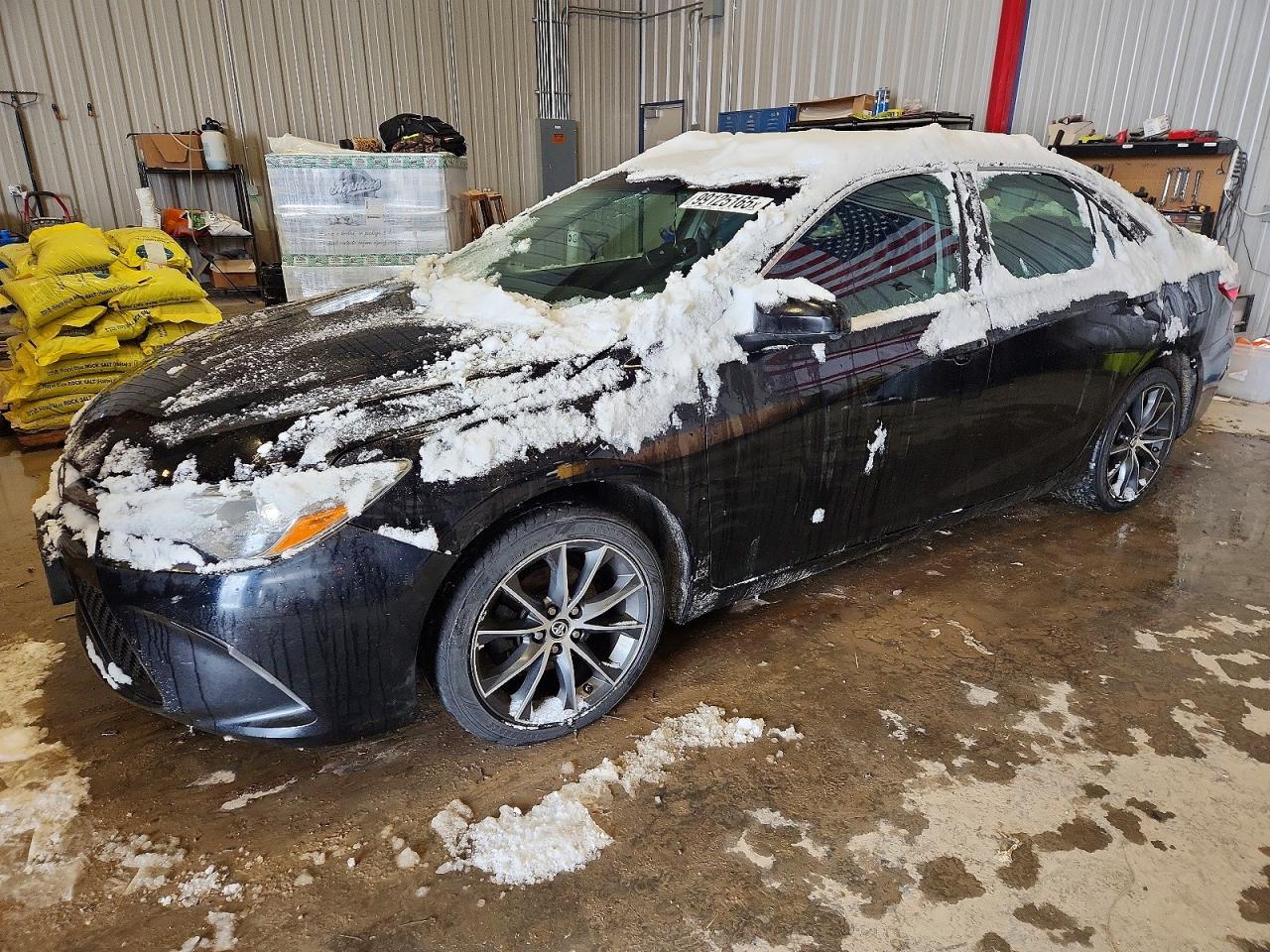 2015 TOYOTA CAMRY