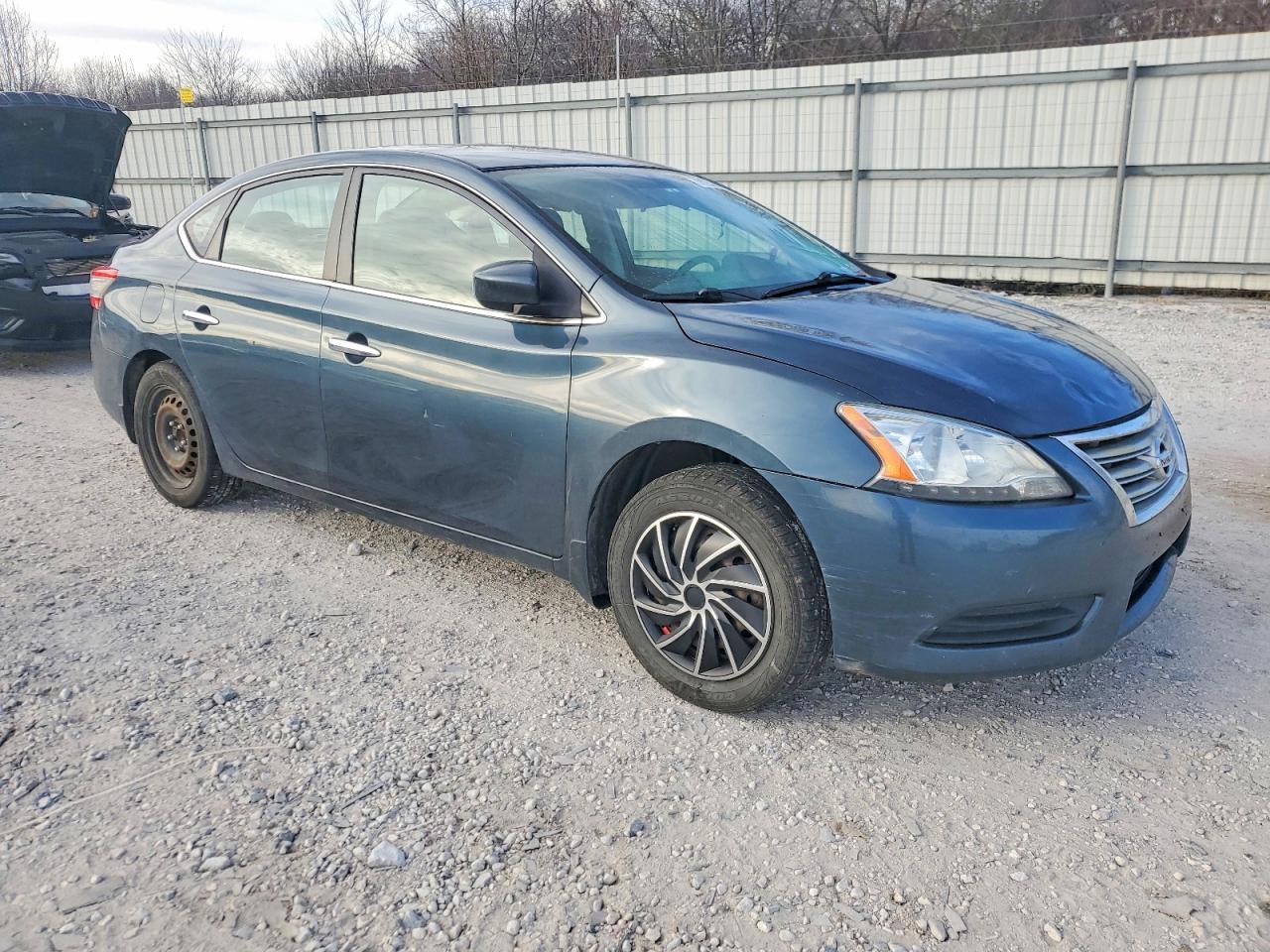 2015 NISSAN SENTRA S photo 4