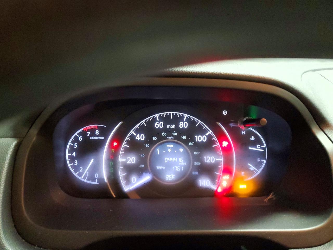 2016 HONDA CR-V LX photo 9