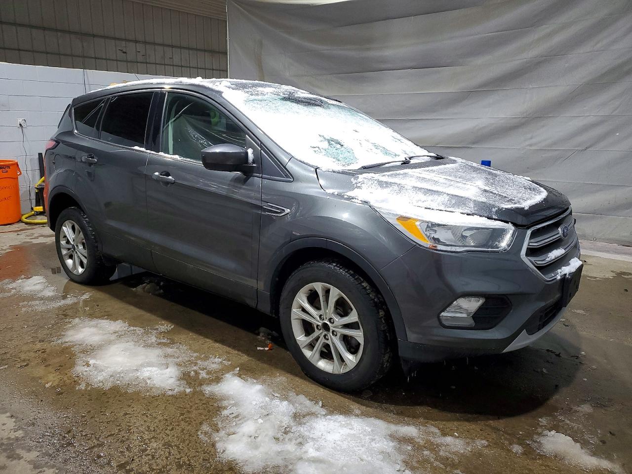 2017 FORD ESCAPE SE photo 7