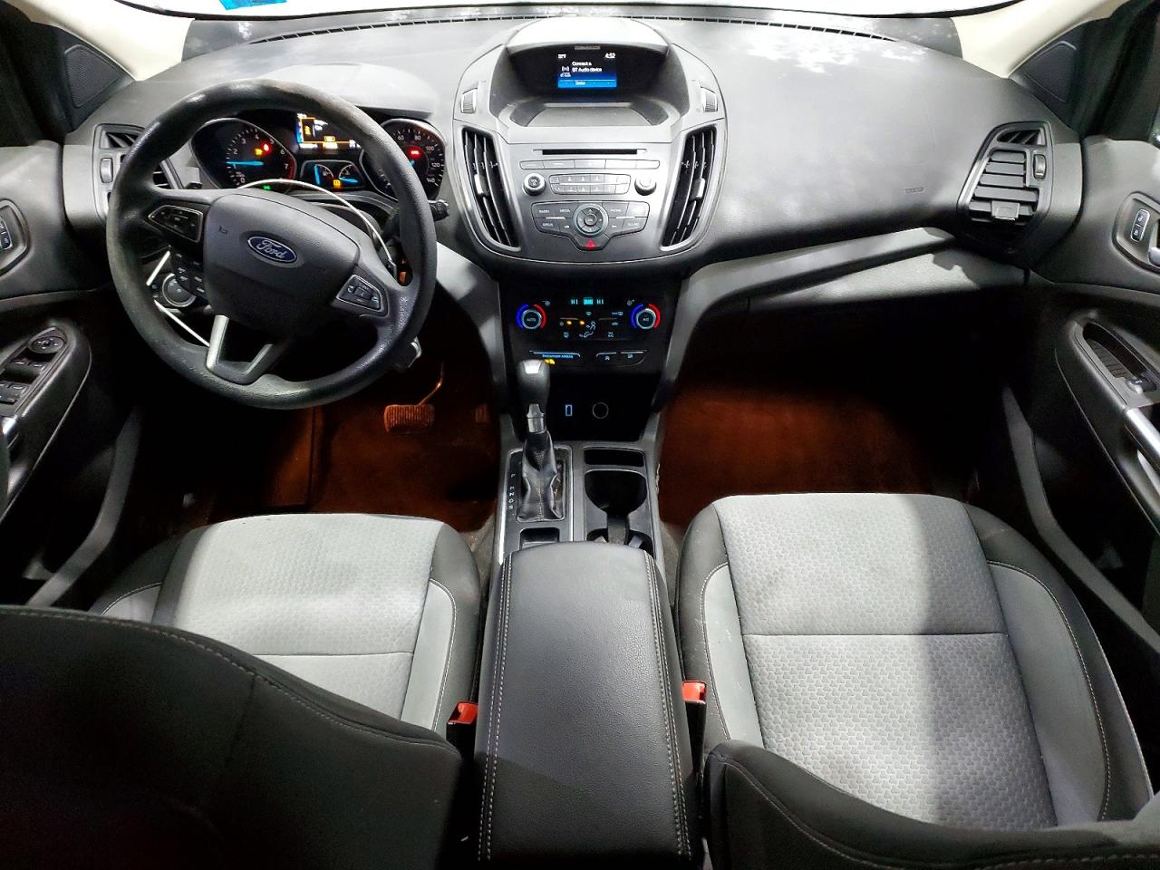 2017 FORD ESCAPE SE photo 15