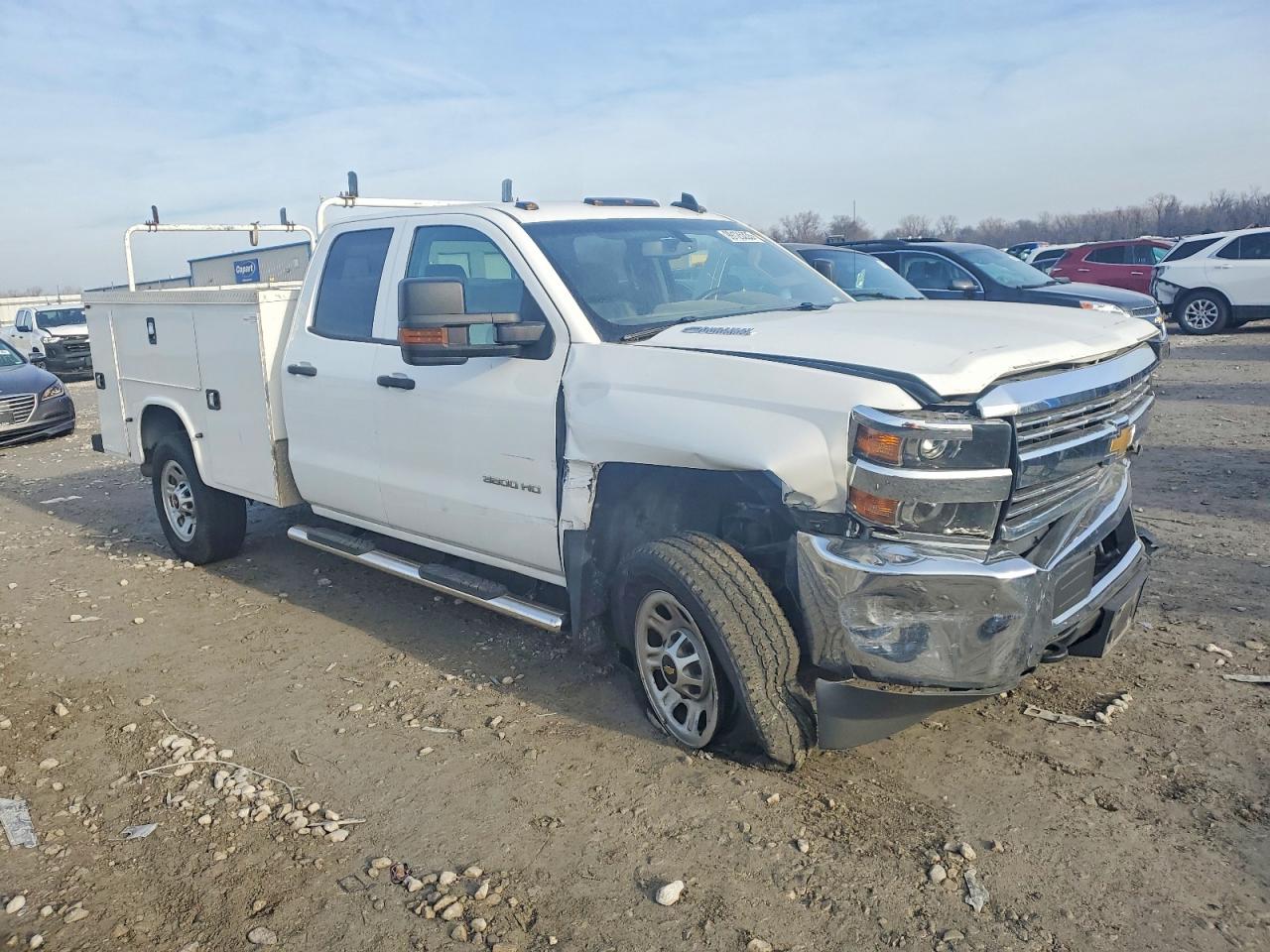 2016 CHEVROLET SILVERADO K3500 photo 4