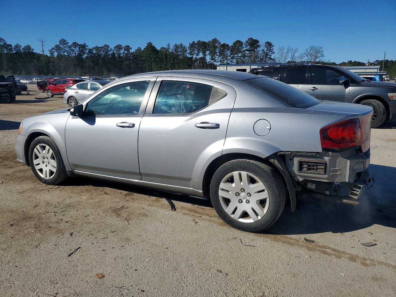 2014 DODGE AVENGER SE photo 2
