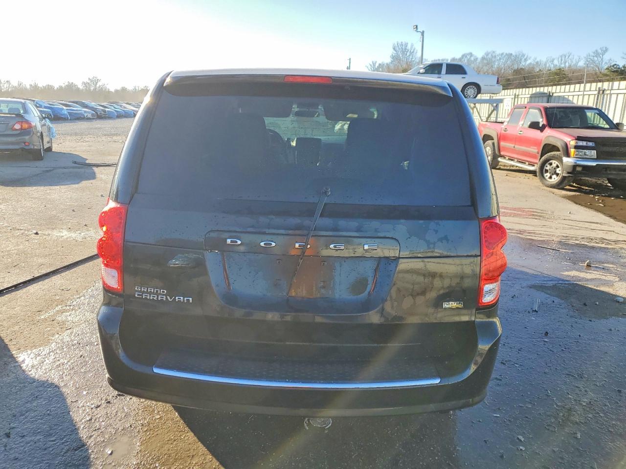 2012 DODGE GRAND CARAVAN SE photo 11