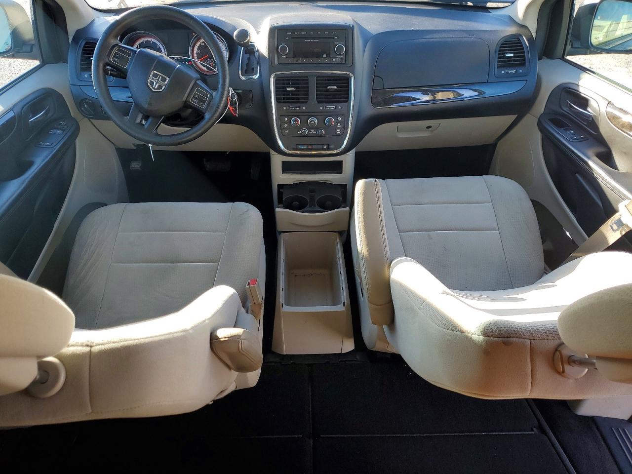 2012 DODGE GRAND CARAVAN SE photo 15