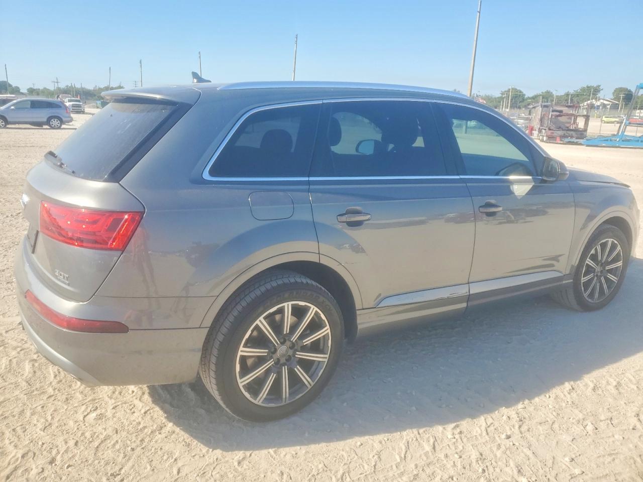 2017 AUDI Q7 PREMIUM PLUS photo 3