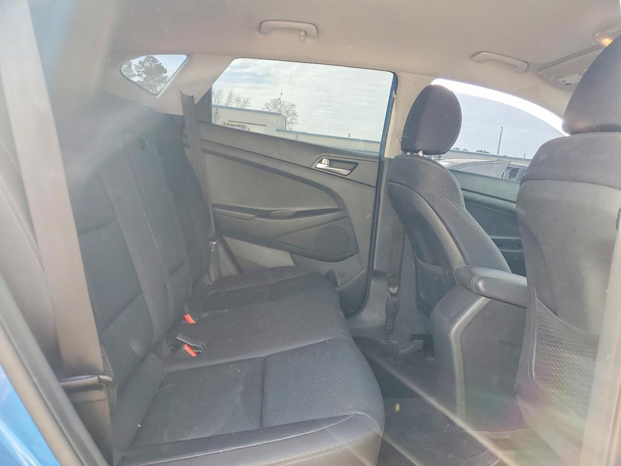 2019 HYUNDAI TUCSON SE photo 21
