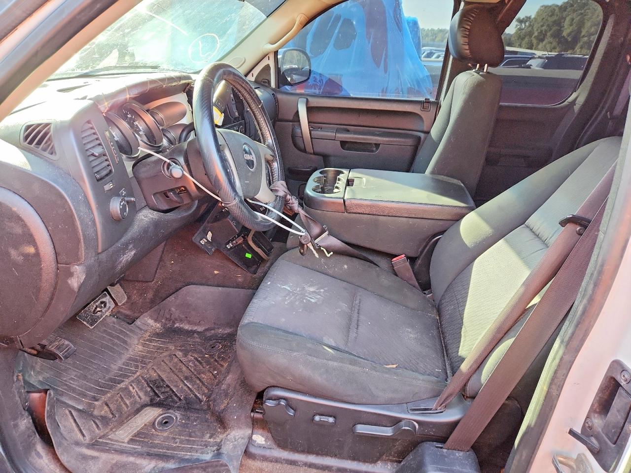 2011 GMC SIERRA C1500 SLE photo 7