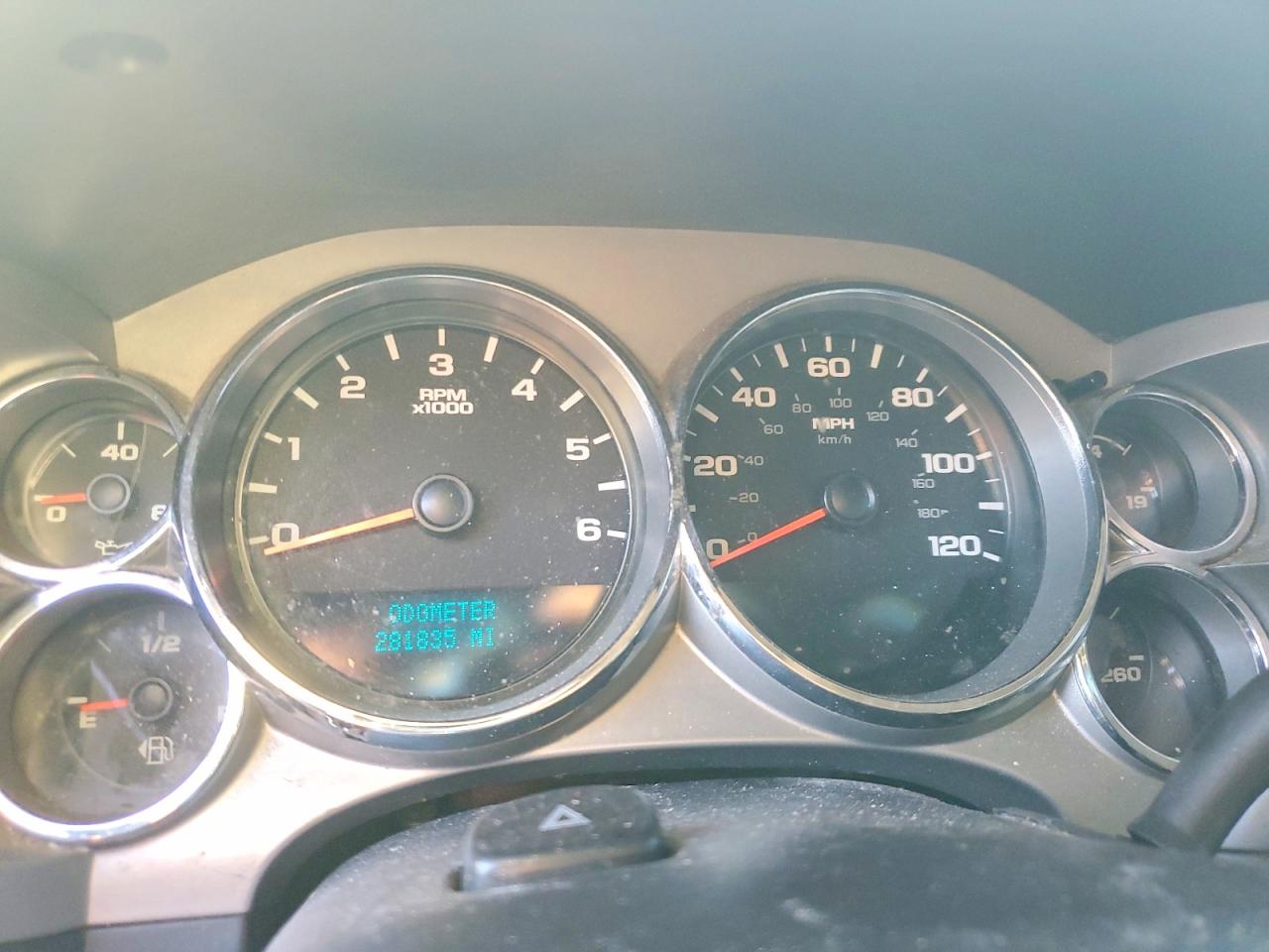 2011 GMC SIERRA C1500 SLE photo 9