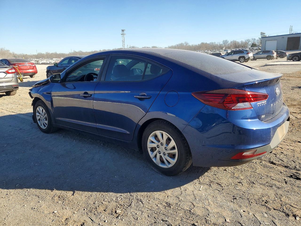 2020 HYUNDAI ELANTRA SE photo 2