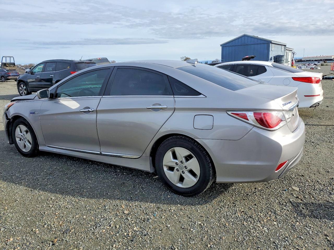 2012 HYUNDAI SONATA HYBRID photo 2
