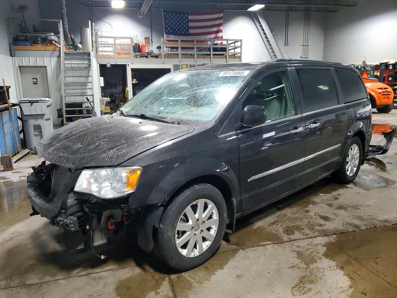 2015 CHRYSLER TOWN & COUNTRY