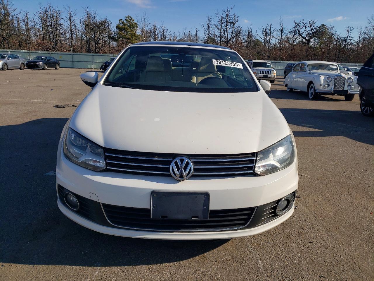 2012 VOLKSWAGEN EOS LUX photo 5
